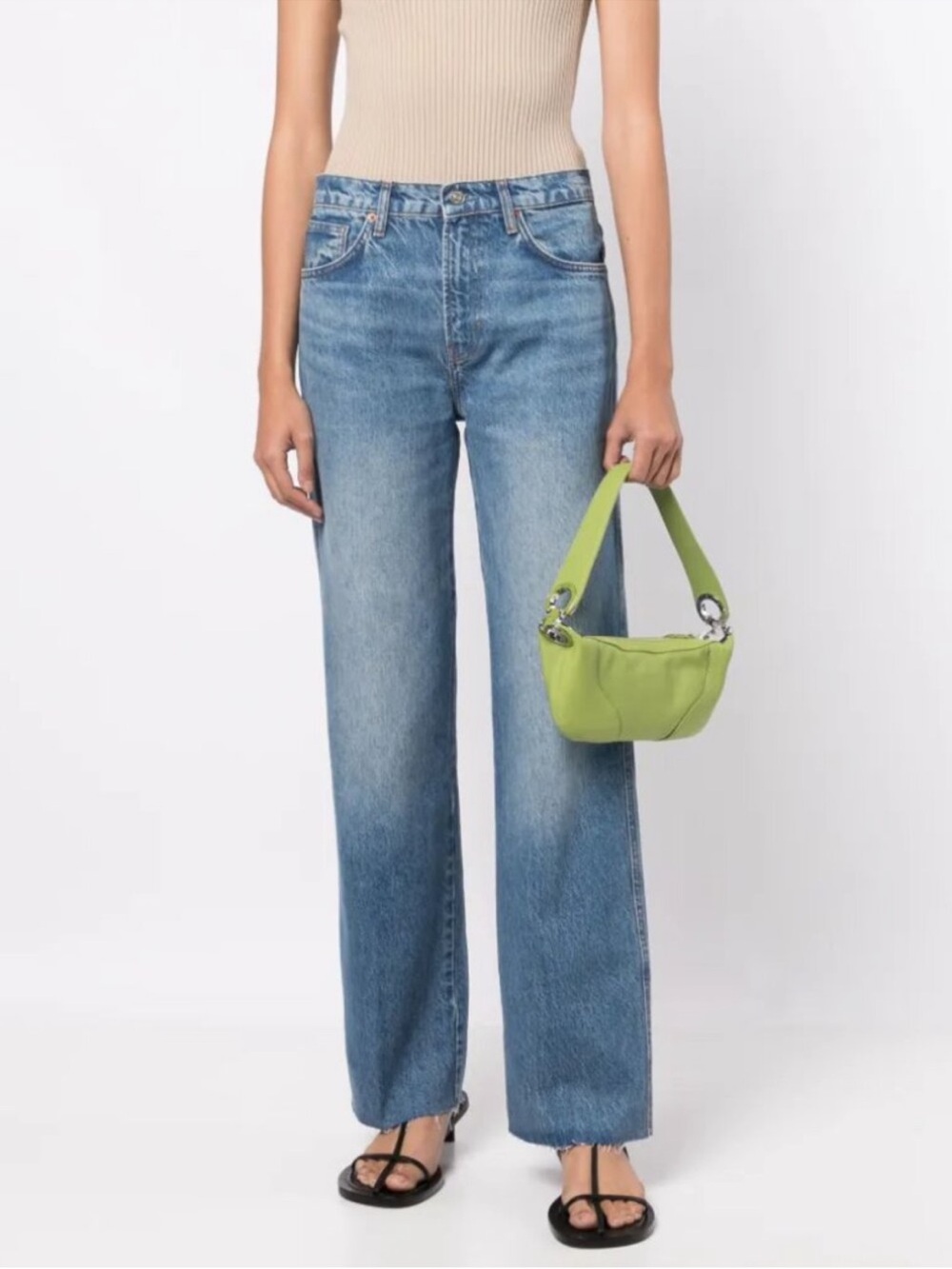 Reformation Val 90s Mid Rise
Straight Jeans 29